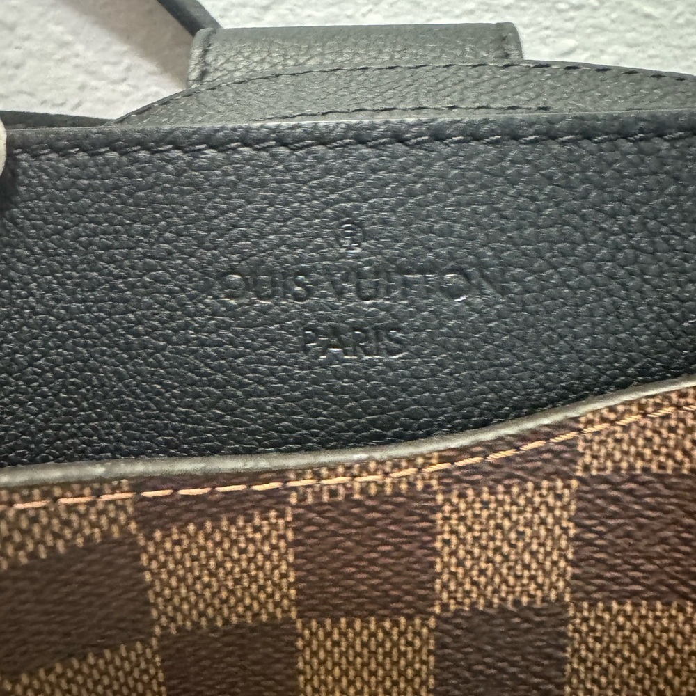 Authentic Louis Vuitton Damier Ebene LV Riverside Tote - Picture 4 of 17